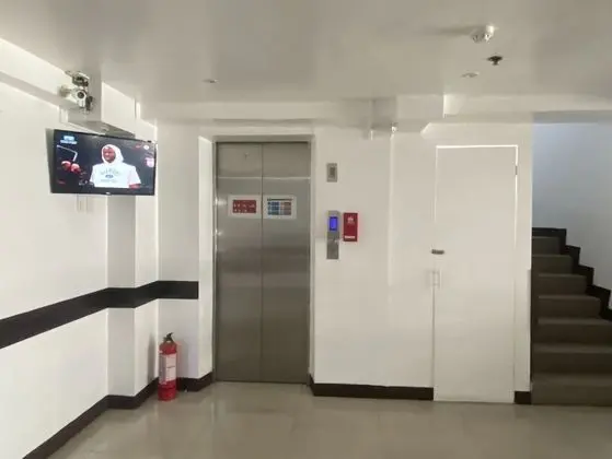 OYO 888 City Stay Inns Fortview Bgc - Lobi