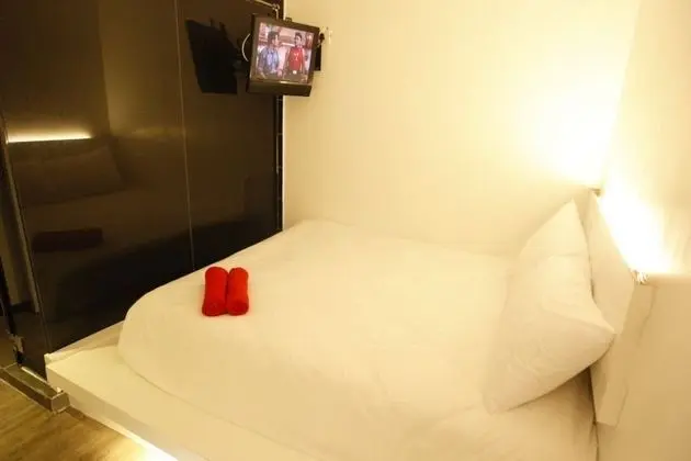 OYO 893 Hotel Holmes Kelana Jaya - Oda