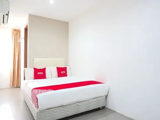Oyo 89373 Nobel Homestay