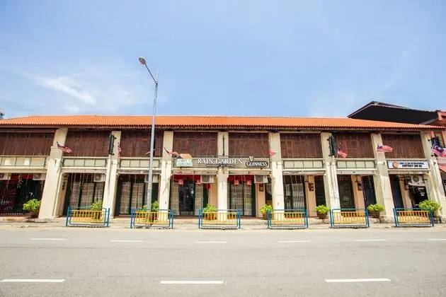 OYO 89481 Rg Heritage Boutique