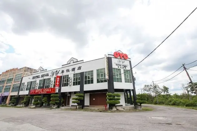 OYO 89539 Hotel Siswa