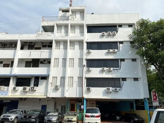 OYO 89540 B Hotel Penang - Dış Mekan