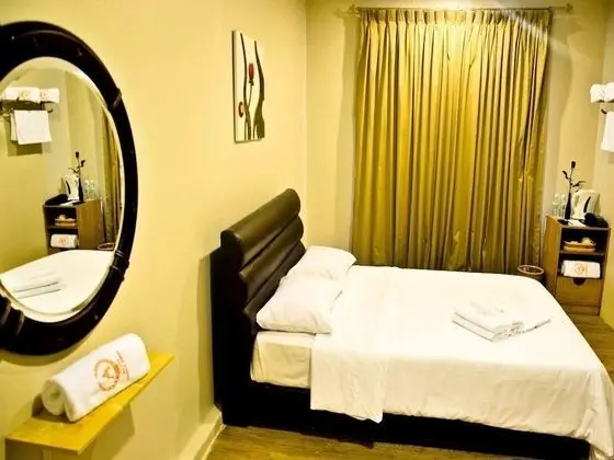 OYO 89637 Altis Hotel Langkawi - Oda
