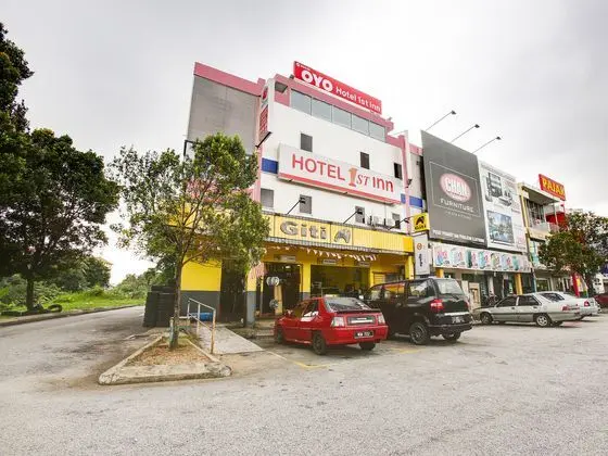 OYO 89639 1st Inn Hotel, Seksyen 20