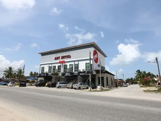 OYO 89678 Ady Hotel