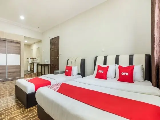 Oyo 89712 Grand Inn