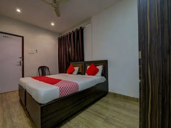 OYO 8976 Hotel Park Street 2 - Öne Çıkan Resim