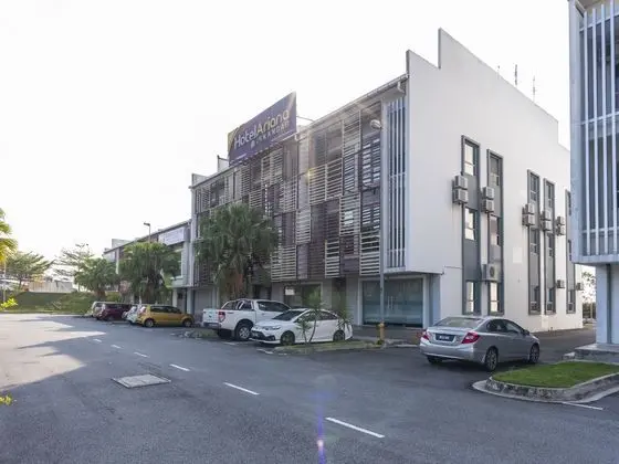 OYO 898 Hotel Ariana Iskandar