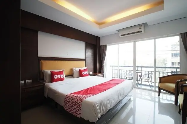OYO 898 Sota Residence - 1