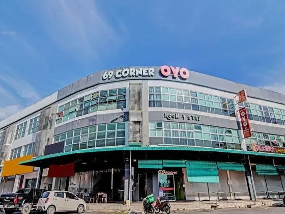 Oyo 89840 69 Room 4 Stay