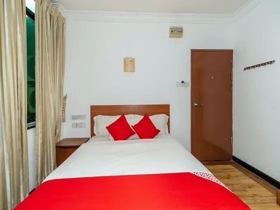 OYO 89847 Switz Paradise Hotel
