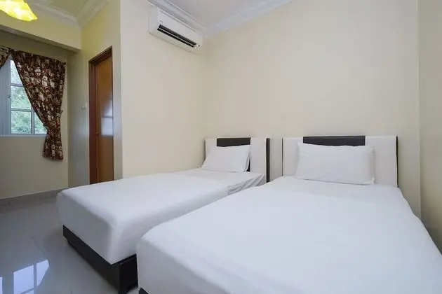 OYO 90009 Bangi Sri Minang Guesthouse - Oda