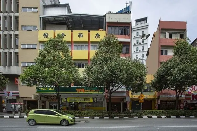 OYO 90160 Kl City Lodge