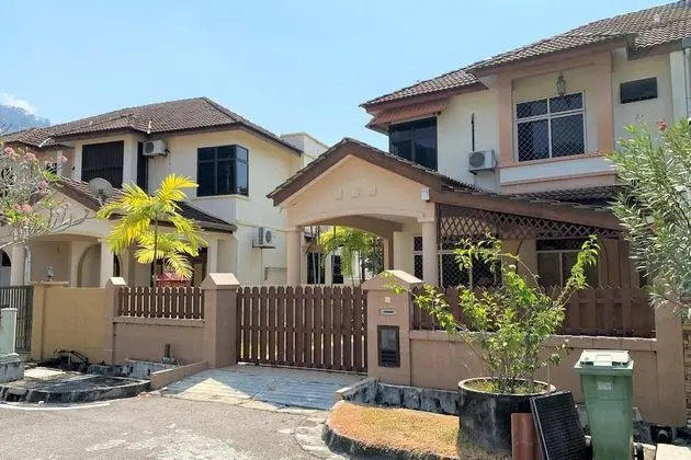 OYO 90199 Homely&cozy House