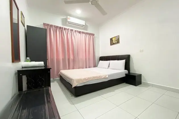 OYO 90230 Dh Residence - Oda