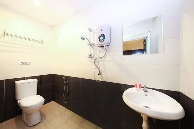 OYO 90270 South City Hotel - Banyo Tipleri