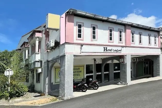 OYO 90324 Muar Station Hotel