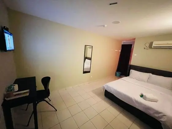 OYO 90338 Prima Saujana Budget Hotel - Öne Çıkan Resim