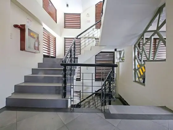 OYO 904 Bernbon Condominiuim Manila - Lobi