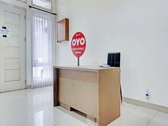 OYO 90494 Stariez Residence Karawaci - Lobi