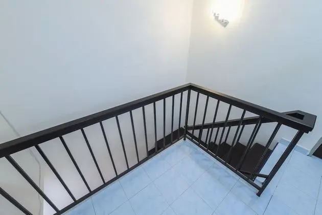 OYO 90579 U Inn