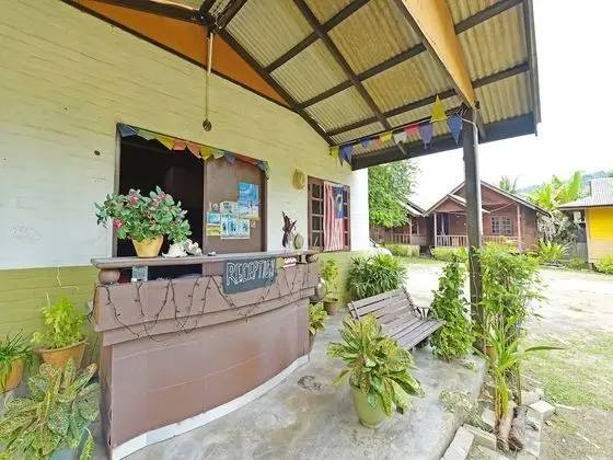 OYO 90595 Pelangi Beach Resort Cherating - Dış Mekan