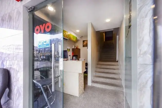 OYO 90693 Sri Rampai Hotel - Lobi