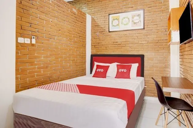 OYO 90758 D Kost In Kandri Semarang