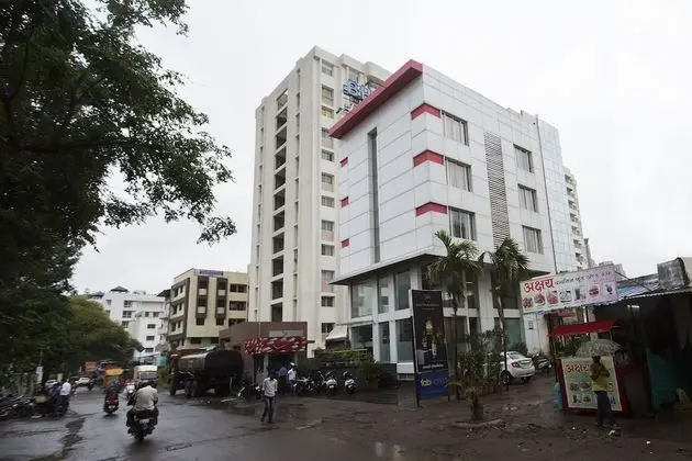 OYO 9088 Hotel Bhagyashree Executive
