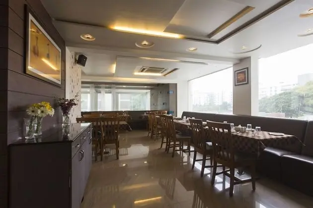 OYO 9088 Hotel Bhagyashree Executive - Yerinde Yemek