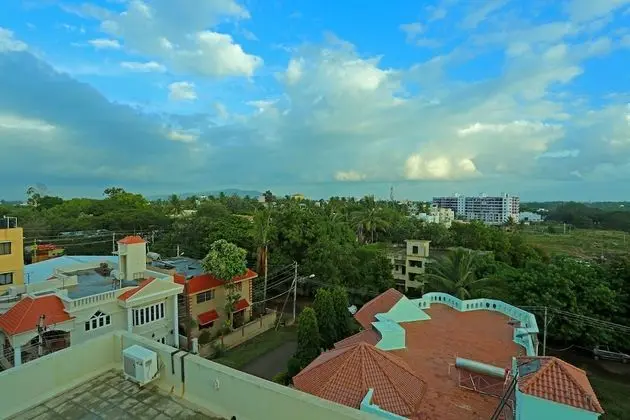 OYO 9137 Jasmine Suites