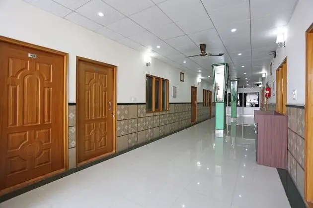 OYO 9162 Shobha Palace Guest House - İç Mekan