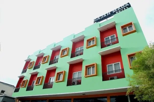 OYO 920 Gajah Mada Hotel - Dış Mekan
