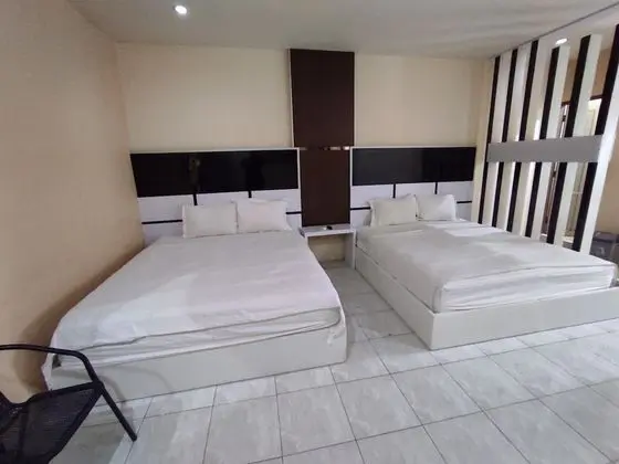 OYO 92089 Hotel Subur