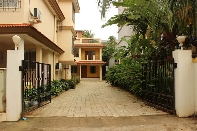 OYO 9218 Home Duplex 4 BHK Villa Candolim - Dış Mekan