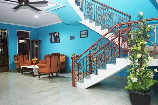 OYO 923 Penginapan Balai Sultan Syariah - Lobi