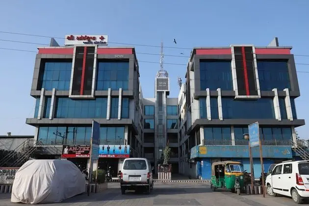 OYO 9238 Hotel Meet Palace