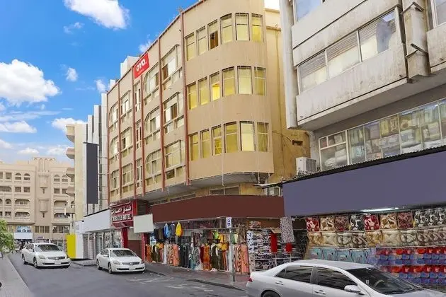 OYO 925 Emirates Hotel - Dış Mekan