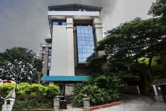 OYO 9303 Celebrity Skyhy Rooms