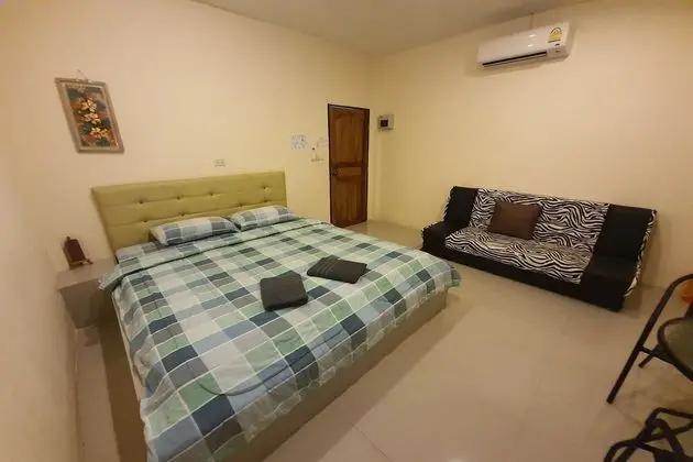OYO 932 Baan Cha-am Country View Resort - Oda