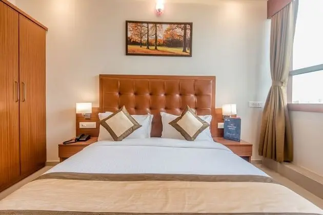 OYO 9328 Empire Suite - Oda