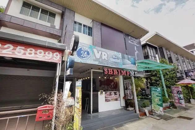 OYO 934 VR Meet Hostel