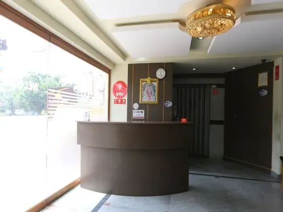 OYO 9349 Hotel Swaagat Residency - Lobi