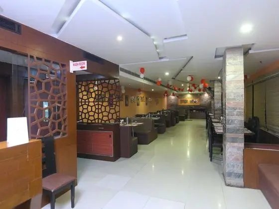 OYO 9349 Hotel Swaagat Residency - Yerinde Yemek