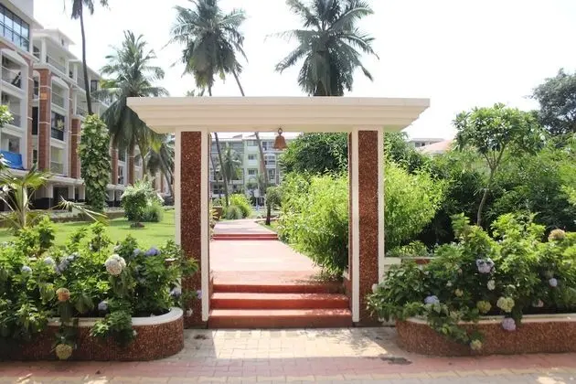 OYO 9364 Home Modern 2 BHK Pool View Candolim - Dış Mekan
