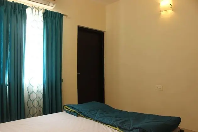 OYO 9364 Home Modern 2 BHK Pool View Candolim - Oda