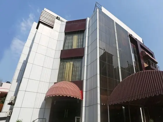 OYO 947 Hotel Palazzo Di Lara