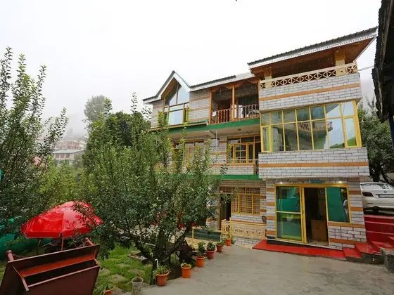 OYO 9556 Ancoram Cottages - Dış Mekan