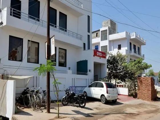OYO 9590 P S Villa