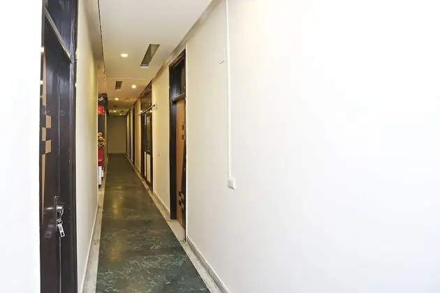 OYO 9720 Home Stay Virat Residency - İç Mekan